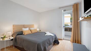 1 chambre, fer et planche à repasser, Wi-Fi gratuit, draps fournis