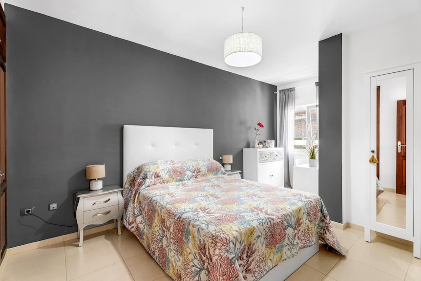 Apartamento De Vacaciones 'Bajamar En Armonía' Con Vistas A La Montaña Y Wi-fi - La Laguna