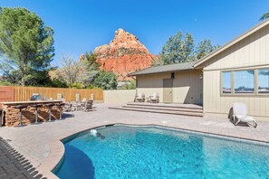 Outdoor pool - Sedona Chapel Cross Home (Sedona)