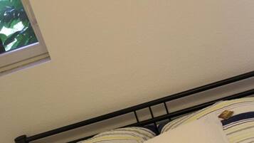 1 bedroom, Internet, bed sheets