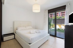 2 Schlafzimmer, Bügeleisen/Bügelbrett, kostenloses WLAN, Bettwäsche