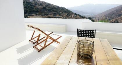 Holiday Home 'Agapi Home' with Private Terrace, Wi-Fi and Air Conditioning