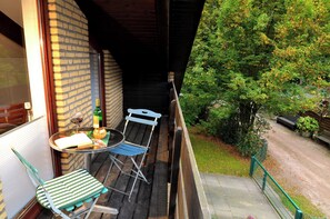 Outdoor dining - Ferienhaus an der Ems-fähre, 1-5 Pers (Rheine-Elte)