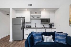 Interior - Prime Loft Near Rainey St- Balcony | DT ATX | SXSW (Austin)