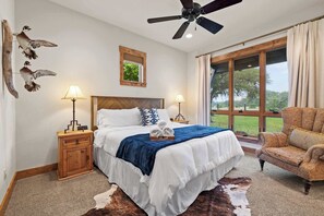 5 soveværelser, skrivebord, strygejern/strygebræt, weekendseng