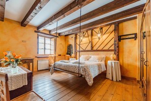 6 habitaciones, tabla de planchar con plancha y wifi gratis 