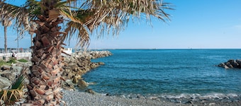 Apartment 'Stanza Per 3 Persone' with Balcony and Wi-Fi