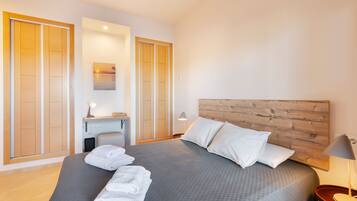 2 habitaciones, tabla de planchar con plancha y wifi gratis