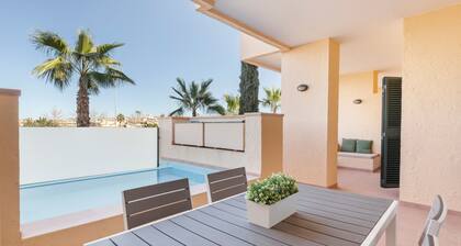 Appartement 'Campo Golf Hacienda' avec piscine partagée, Wi-Fi et climatisation