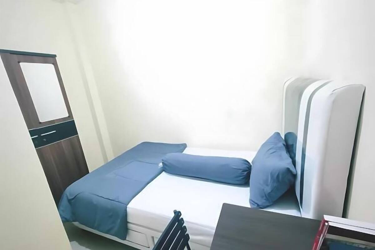 1 dormitorio y ropa de cama
