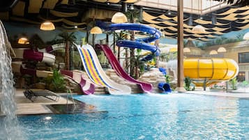 3 indoor pools, 2 outdoor pools, pool umbrellas, pool loungers