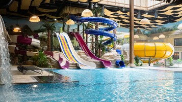 3 indoor pools, 2 outdoor pools, pool umbrellas, sun loungers