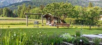 Apartment '4' with Mountain View, Shared Garden and Wi-Fi