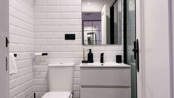Hair dryer, towels