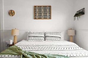 4 bedrooms, iron/ironing board, travel cot, WiFi