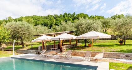 Apartment 'Villa La Lanterna Bianca' with Mountain View, Wi-Fi and Air Conditioning