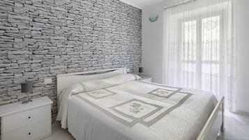 1 habitación, wifi gratis y ropa de cama