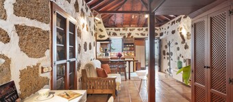 Vacation Apartment 'Casa Aregume' with Private Terrace and Wi-Fi