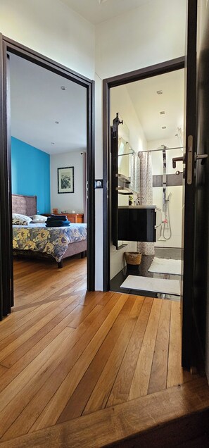 2 quartos, Wi-Fi de cortesia, roupa de cama