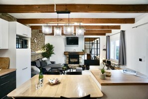 Fireplace