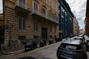 Parking - Opera 65 Roof Terrace (Roma)