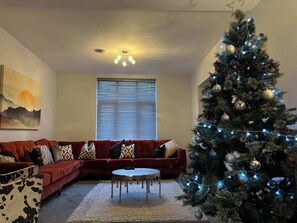 テレビ、書斎 / ワークスペース