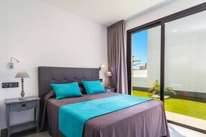 3 bedrooms, WiFi, bed sheets - Villa Suenos by Villa Plus (Corralejo)