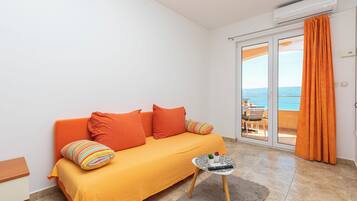 Apartment (A2) | Living room