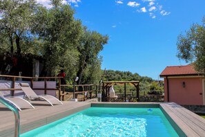 Outdoor pool - Fior d'Olivo – Apartment with a pool near the sea in Sestri Levante (Sestri Levante)