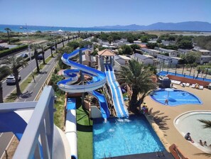 Piscine couverte, piscine extérieure