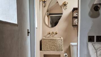 1 bedroom, Internet, bed sheets