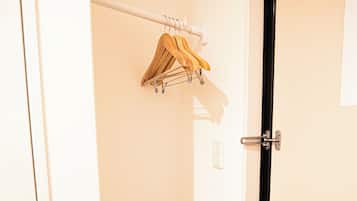 Basic Room | 1 bedroom, hypo-allergenic bedding, free WiFi