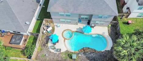 Beheizter Pool
