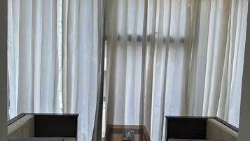 Egyptian cotton sheets, premium bedding, down duvets, pillow-top beds