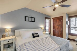 3 Schlafzimmer, Bügeleisen/Bügelbrett, Reisekinderbett, kostenloses WLAN