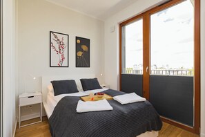 Classic Apartment | 1 bedroom, blackout curtains, iron/ironing board, free WiFi - ShortStayPoland Zdziechowskiego B152 (Warsaw)