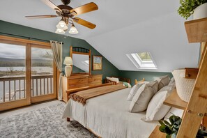 4 chambres, fer et planche à repasser, lit parapluie, Wi-Fi gratuit