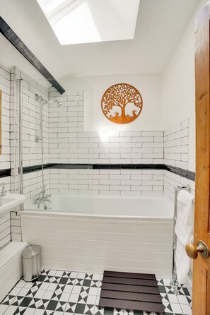 Towels, soap, toilet paper