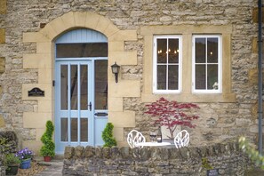 Exterior detail - *New* The Coach House : Cosy Cottage Retreat (Bakewell)