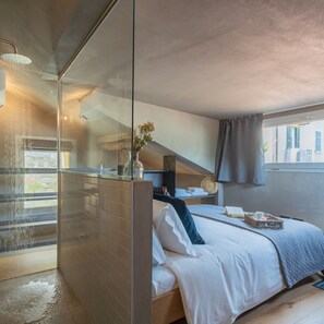 Apartment | 1 bedroom - Rebecca Suite Nearby Urio s Castle (Carate Urio)