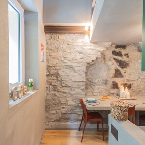 1 bedroom - Rebecca Suite Nearby Urio s Castle (Carate Urio)