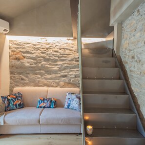 Apartment | 1 bedroom - Rebecca Suite Nearby Urio s Castle (Carate Urio)