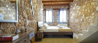 Dimitra's House in Old Town