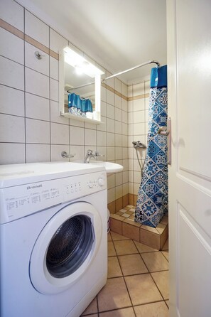 Free toiletries, hair dryer, towels, soap