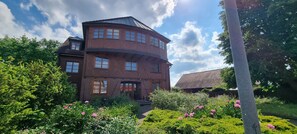 Exterior - Hotel Alt Oesselse (Laatzen)