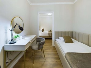 2 slaapkamers, een strijkplank/strijkijzer, wifi, beddengoed