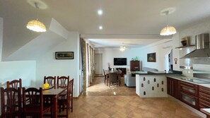 Interior - Villa Jardín (Priego de Córdoba)