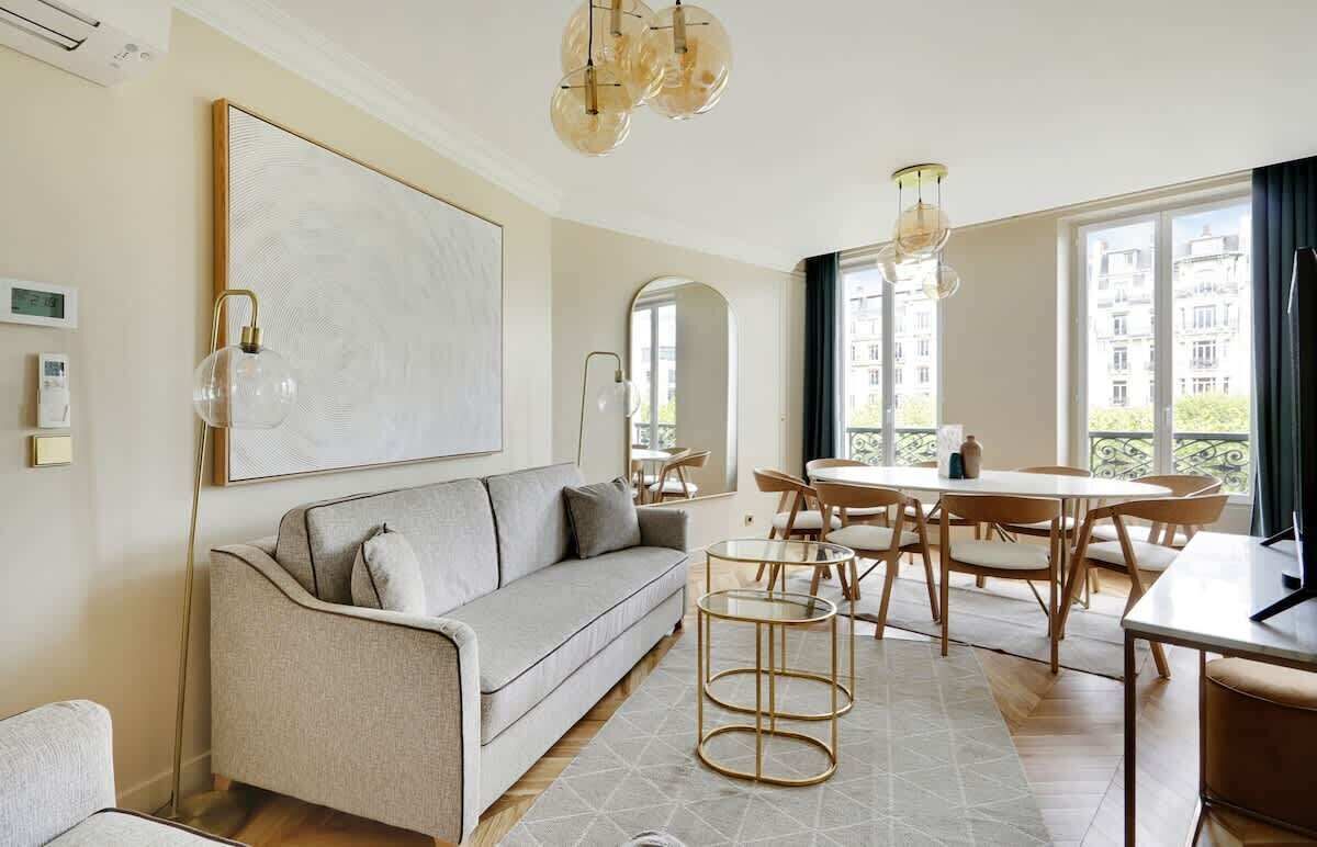 Télévision, espaces bureaux