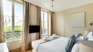 3 多间卧室、熨斗/熨衣板、旅行婴儿床、WiFi