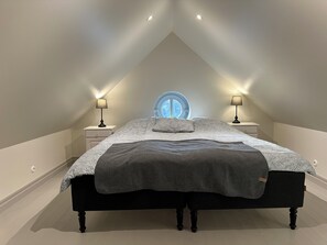 7 bedrooms, iron/ironing board, travel cot, WiFi - Villa with central location close to beach in Fridhem Malmö. Perfect for groups (Malmö)